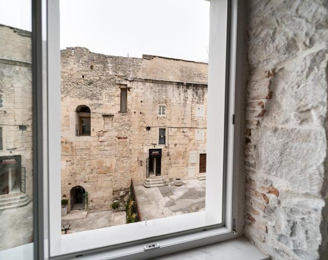 Tifani Luxury Rooms - Außenansicht