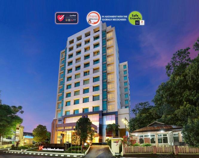 Swiss-Belhotel Maleosan Manado - Außenansicht