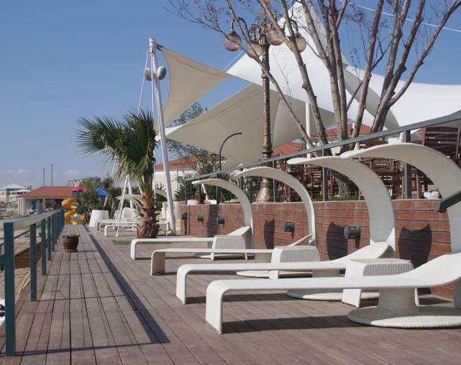 The Crescent Beach Hotel & Leisure Resort - Allgemein