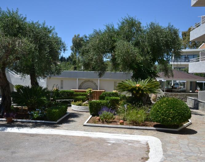 Dassia Holiday Club - Außenansicht