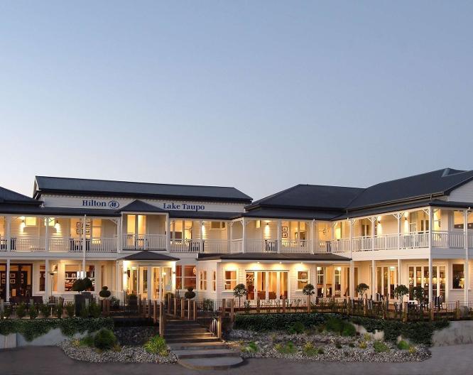 Hilton Lake Taupo - Außenansicht