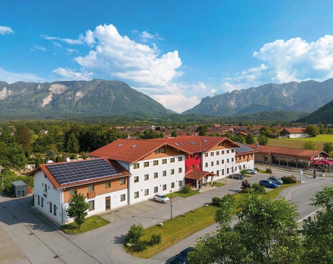 Hey Lou Hotel Piding - Außenansicht