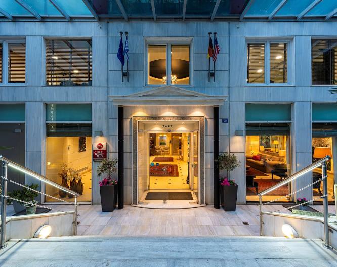 Best Western Plus Embassy - Außenansicht