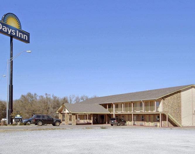 Days Inn by Wyndham Woodward OK - Außenansicht