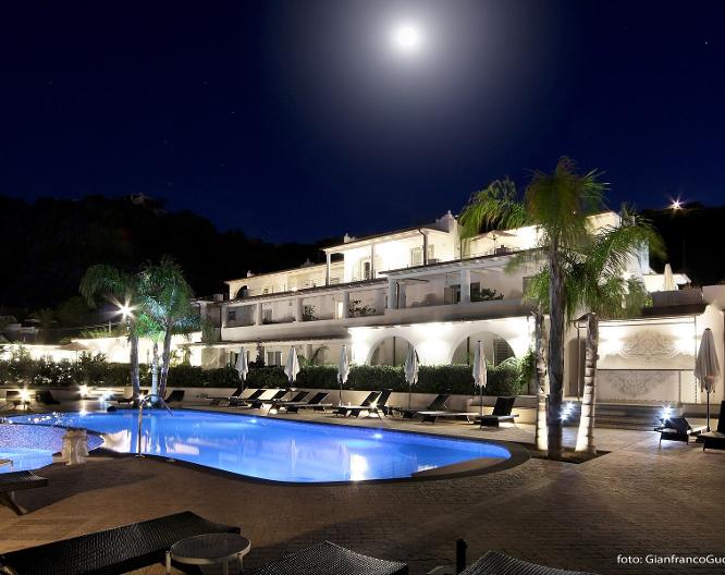 Hotel Mea Lipari - Außenansicht