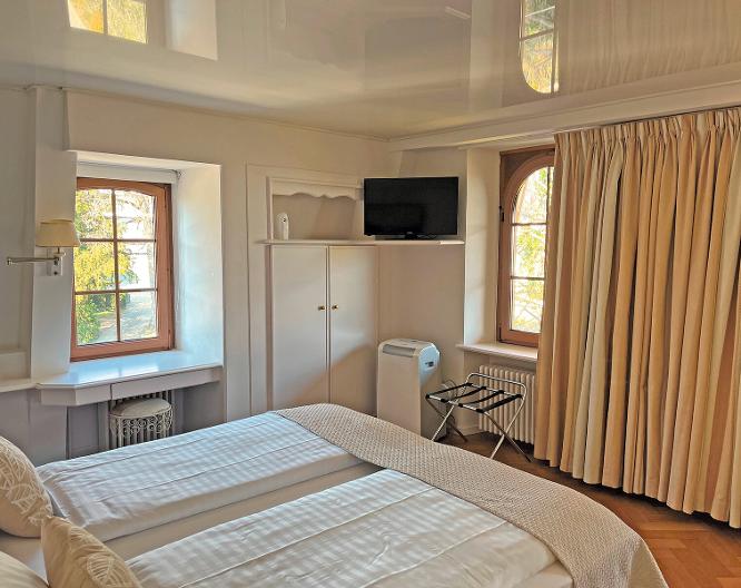 Ermitage au Lac - Allgemein