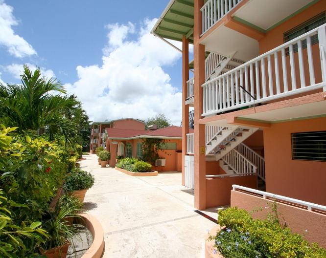 Worthing Court Apartment Hotel - Außenansicht
