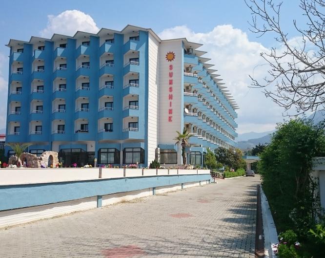 World Star Beach Resort and Spa - Außenansicht