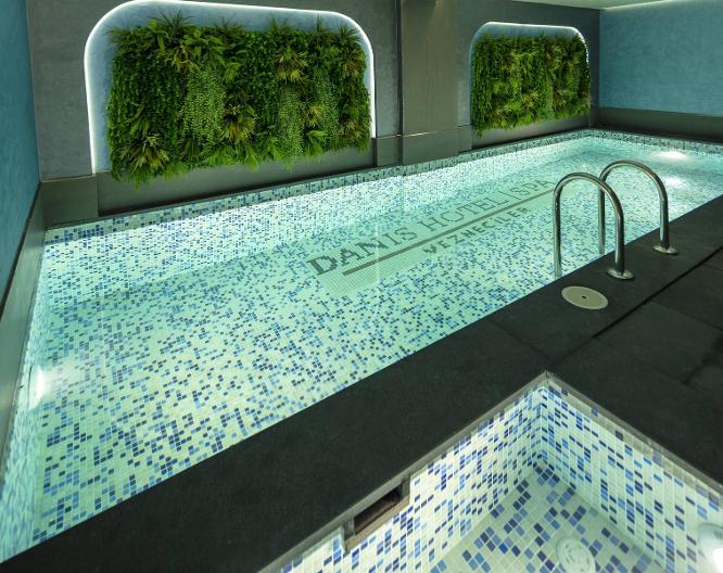 Danis Hotel - Piscine