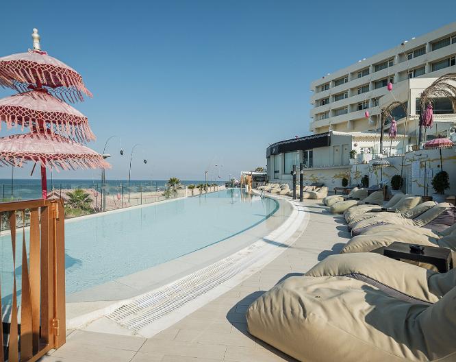 Onhotels Oceanfront - Pool