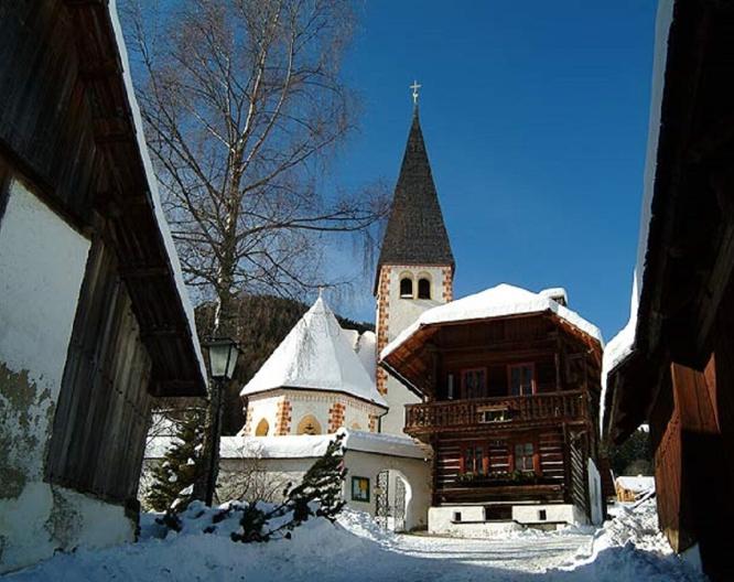 St. Oswald - Außenansicht