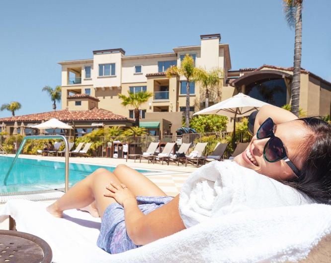 Dolphin Bay Resort & Spa - Außenansicht