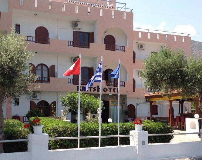 Krits Hotel - Außenansicht