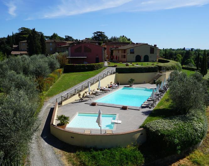 Borgo Di Colleoli Resort - Außenansicht