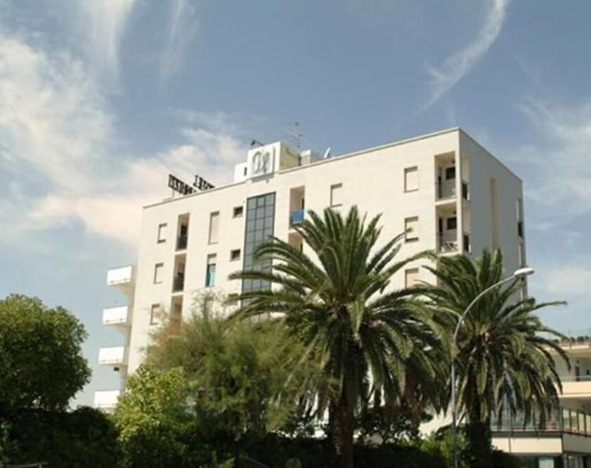 Hotel Duca degli abruzzi - Außenansicht