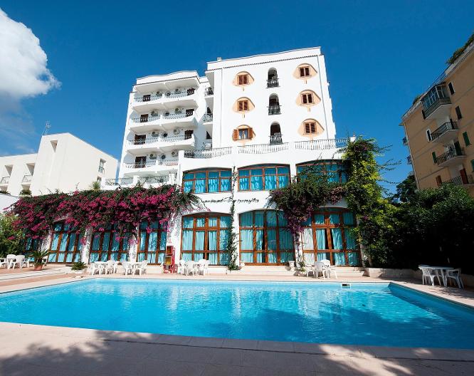 Hotel Degli Aranci - Außenansicht