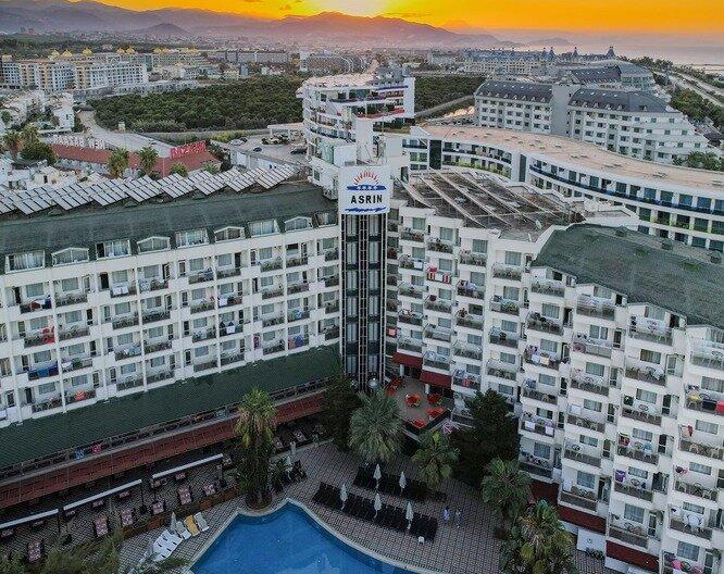 Asrin Beach - Außenansicht