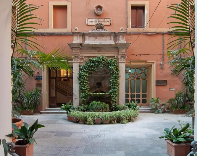 Hotel Regina Giovanna - Außenansicht