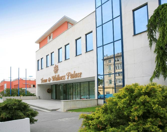 Hotel Slovenija - Außenansicht