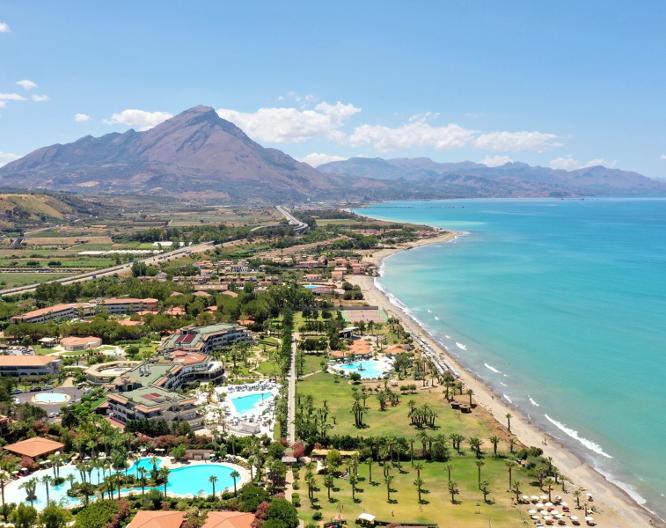 Grand Palladium Sicilia Resort and Spa - Außenansicht