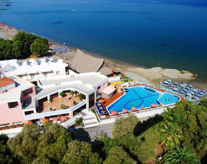 Ilianthos Village - Außenansicht