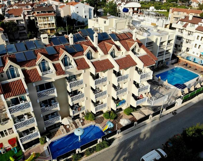 Blue Palace Hotel & Apart - Pool