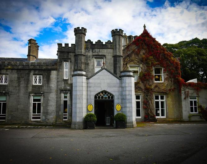Abbey Hotel Roscommon - Außenansicht