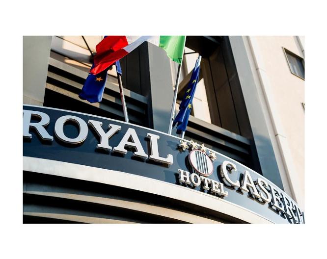 Royal Caserta Hotel - Außenansicht