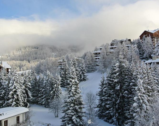 Relais des Alpes - Außenansicht