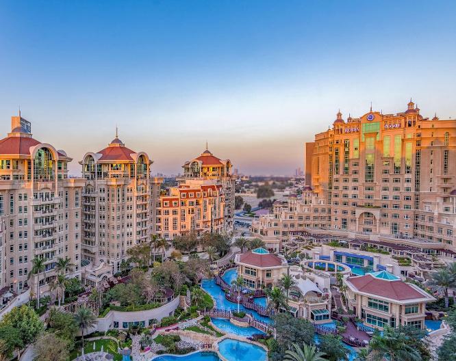 Roda Al Murooj Residences - Außenansicht