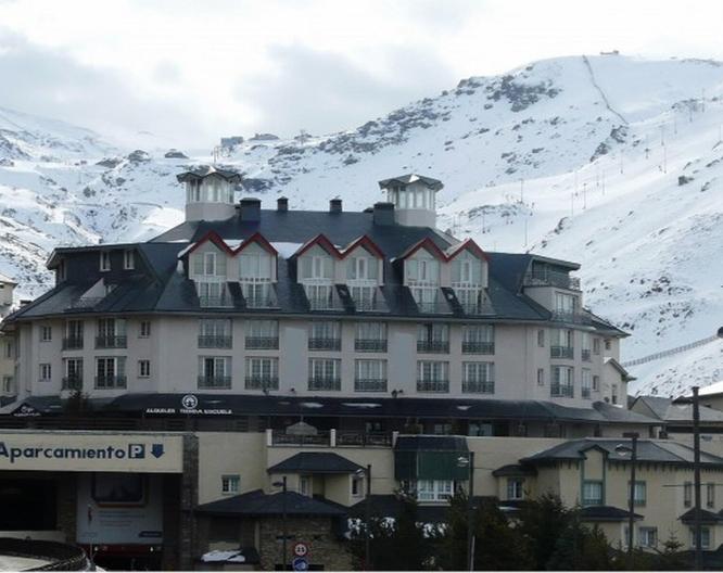 Apartamentos Sabica Nevada Plaza - Außenansicht