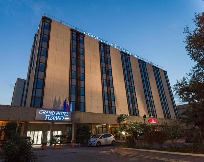 Grand Hotel Tiziano e dei Congressi - Außenansicht