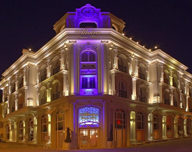 Albatros Hotel Premier - Außenansicht