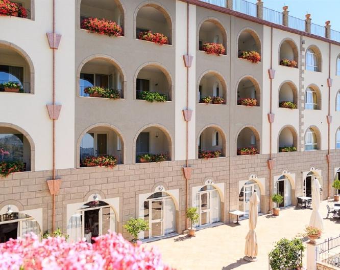 Hotel Olimpo - Außenansicht