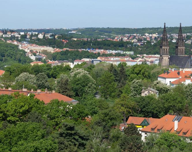 Holiday Inn Prague Congress Centre - Vue extérieure