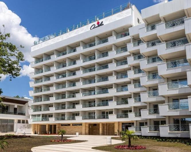 Hotel Amelia - Außenansicht