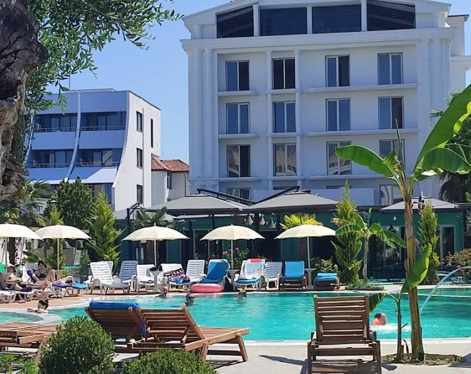 Garden Palace Hotel - Außenansicht