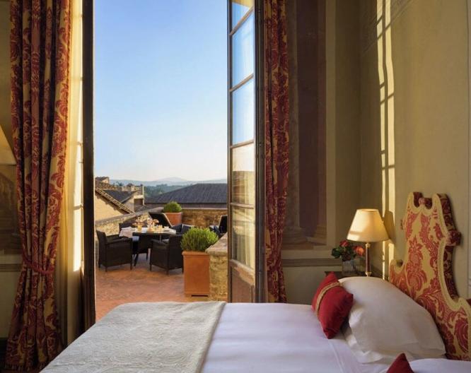 Grand Hotel Continental - Außenansicht