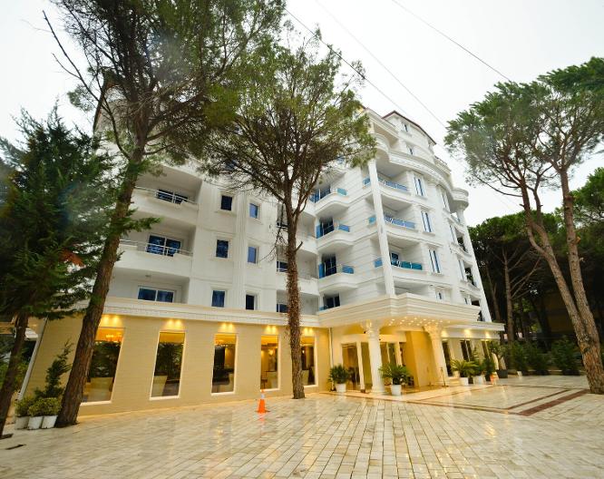 Fafa Beach Hotel - Außenansicht