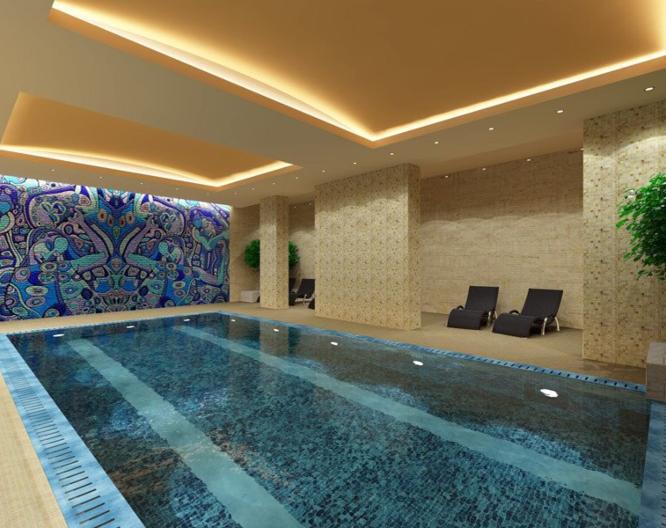 National Hotel - Piscine