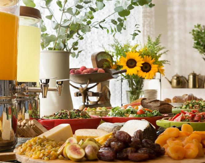 Shtarkman Erna Boutique Hotel - Essen und Trinken