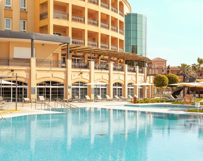 The Residences Islantilla Apartments - Außenansicht
