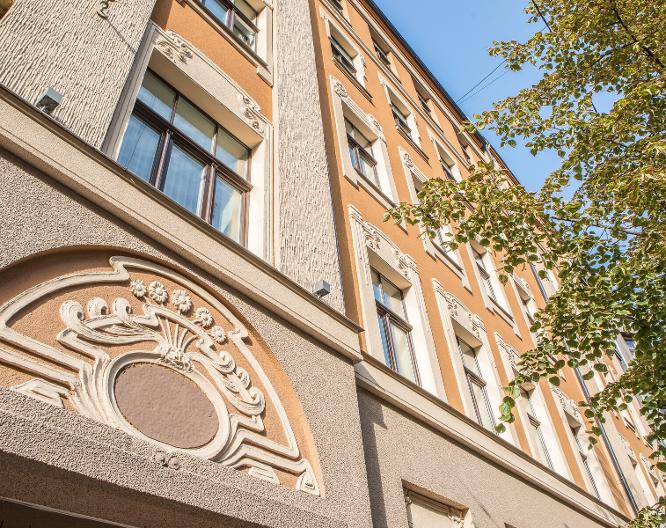 Stabu Seta Apartments - Außenansicht