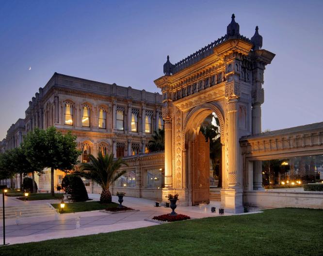Ciragan Palace Kempinski Istanbul - Außenansicht