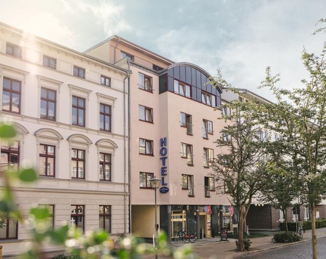 Hotel am Jungfernstieg - Außenansicht