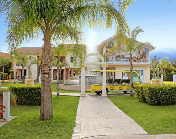 Club Esse Aquilia Beach Village Resort - Außenansicht