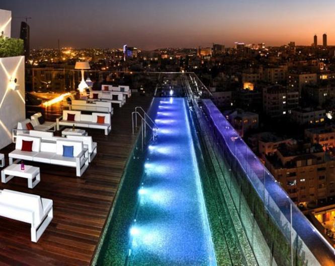 The Regency Palace - Pool
