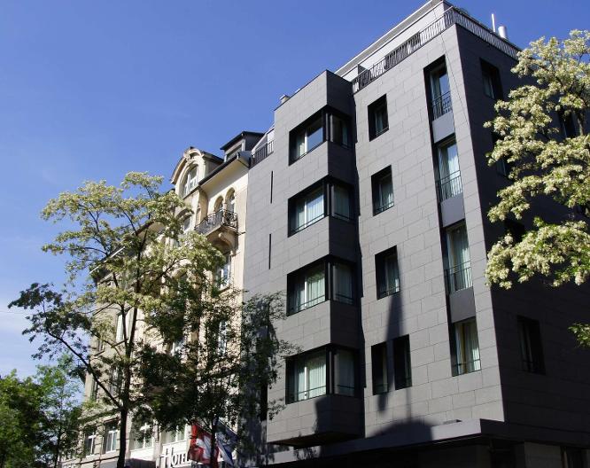 Hotel Opera - Außenansicht
