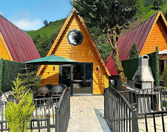 Tabiat Bungalows - Außenansicht