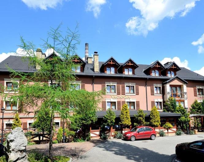 Hotel Diament Vacanza Siemianowice - Außenansicht